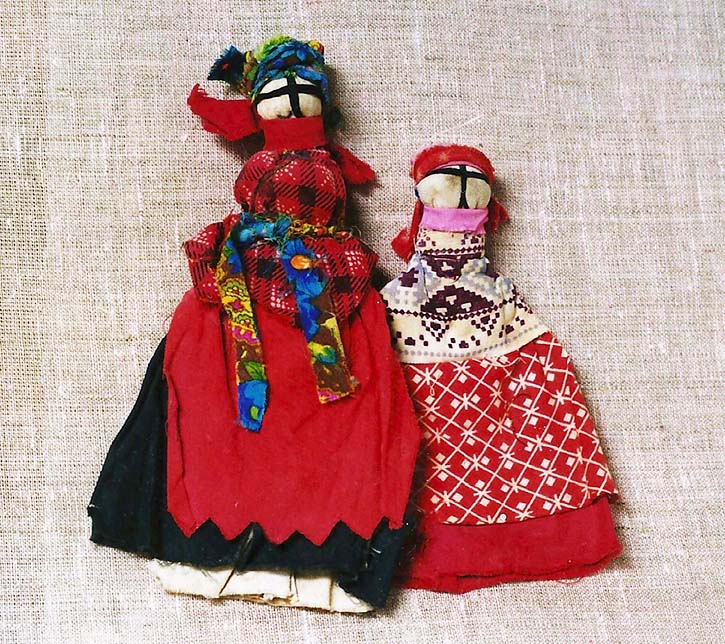 Лялька-княгиня. Поч. 1970-х рр. с. Золотоношка Драбівського р-ну Черкаської обл.